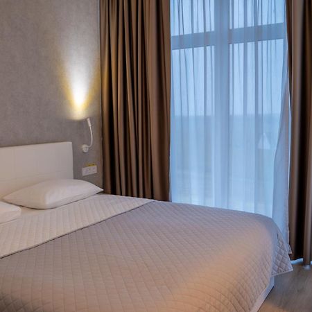 Green Village Hotel Mykolaivka  Екстериор снимка